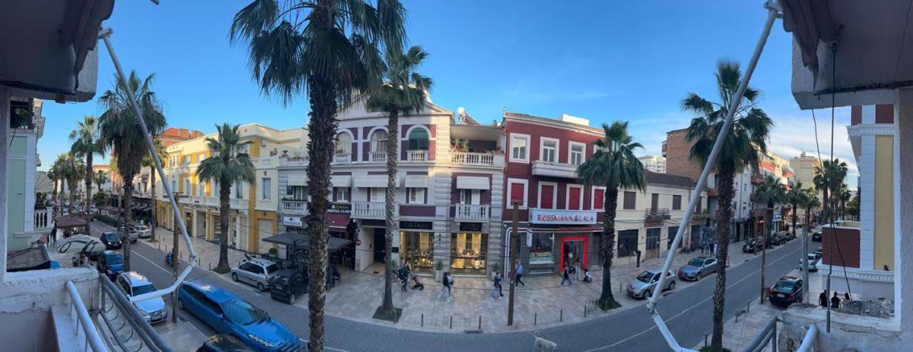 City Center Apartment Durrës Extérieur photo